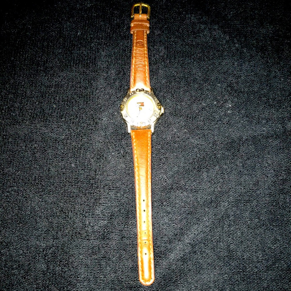 Brown leather vintage Tommy Hilfiger watch